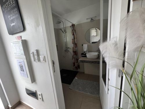 Banheiro, Over The Hill Guesthouse and Residence in Ilha de São Martinho