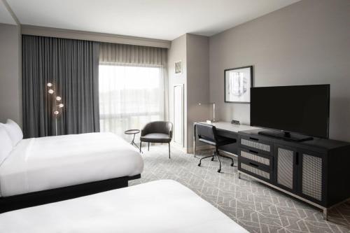 Renaissance Boston Patriot Place Hotel in Foxborough, USA