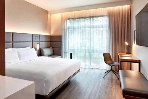 1 king bed