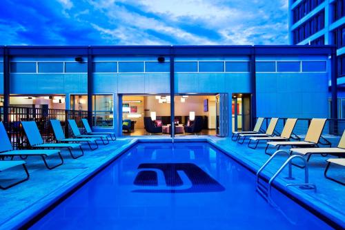 Aloft Tulsa Downtown - image 9