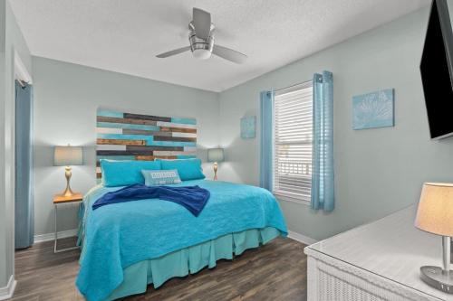 Oar'asis Heated Pool Beach View, Destin