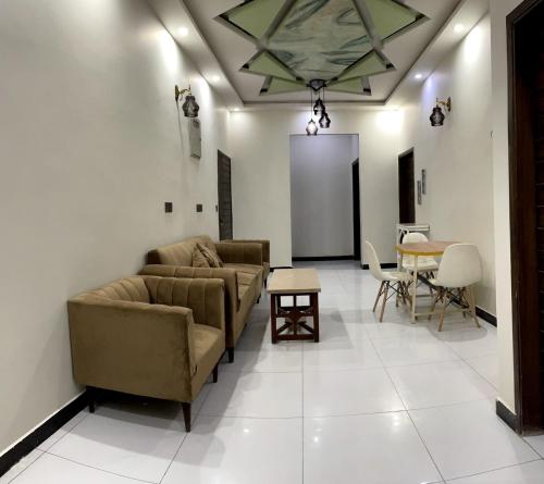 Nursery Inn in Karachi