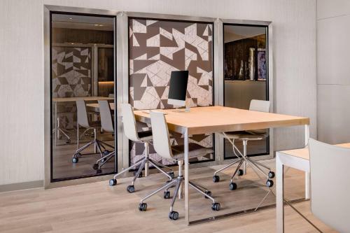 AC Hotel Tarragona - image 10