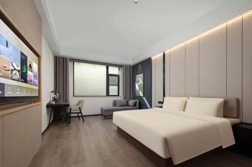 Atour X Hotel Ningbo Zhenhai Zhuangshi Avenue in Zhenhai District