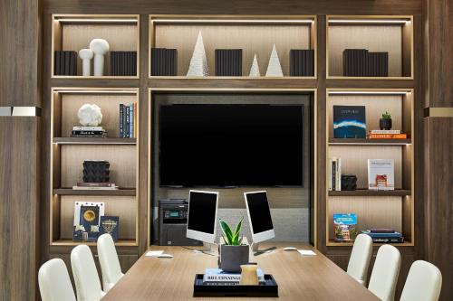 AC Hotel by Marriott Durham - image 13