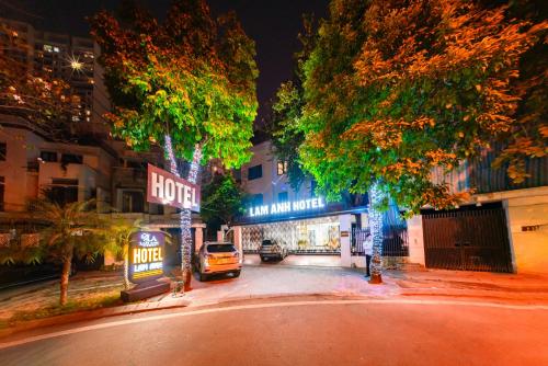 Surrounding environment, Lam Anh Hotel 4 Ngoại Giao Đoàn BT6-19 in Tu Liem District