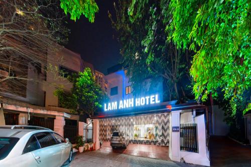 Lam Anh Hotel 4 Ngoại Giao Đoàn BT6-19 in Tu Liem District