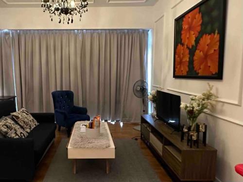 Luxurious Condo in Heart of Kuala Lumpur with Rooftop Garden - image 4