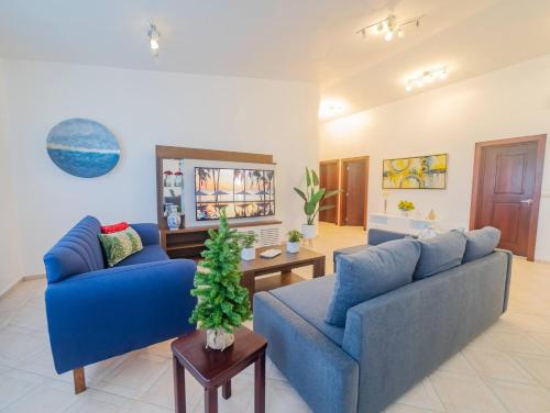 7br Massive Villa In Sosa - 2mins From Nightlife - image 4