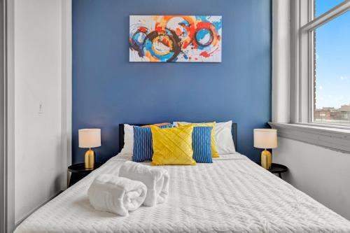 Bright and Modern Studio in Louisville # 405 in Louisville, USA