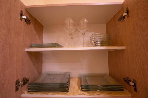 Luxury Apartment With Poll - image 4