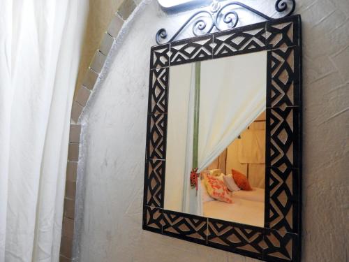 Fürdőszoba, Sleeping in a Luxury tent in Merzouga desert in Khamlia