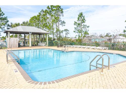 Holiday Home image 7