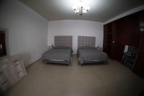 Room in Lodge - 18 Large Apartment for 2 people - Tap to explore photos