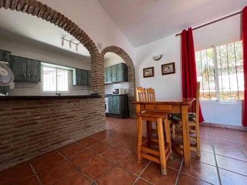 บริการและสิ่งอำนวยความสะดวก, Cd-1383 3 Bedroom Villa With Pool in ลาบินวยลา