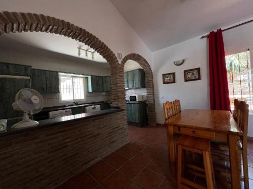 บริการและสิ่งอำนวยความสะดวก, Cd-1383 3 Bedroom Villa With Pool in ลาบินวยลา
