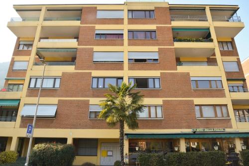 Vacation Rental Seeblick Pocobelli in Melide - image 5