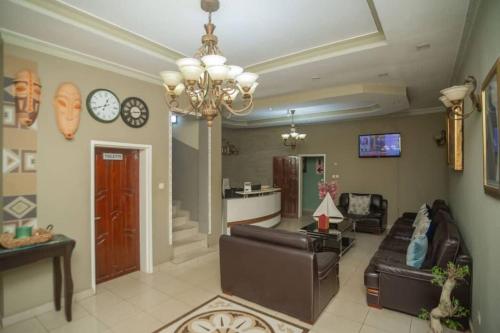 Lobby, Large Cozy room including free breakfast in Lubumbashi