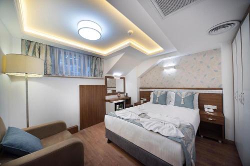 Lika Hotel - Comfortable Double Room in Istanbul, Istanbul