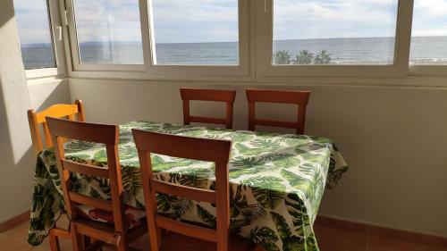 Two Bedroom Apartment on Front Line Of The Beach - image 2