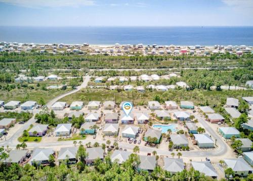 Surrounding environment, Rookery 3 Beach Cottages with two pools hot tub in Gulf Highlands