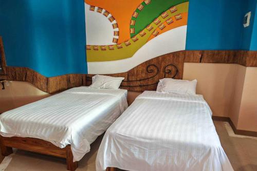 2 twin beds