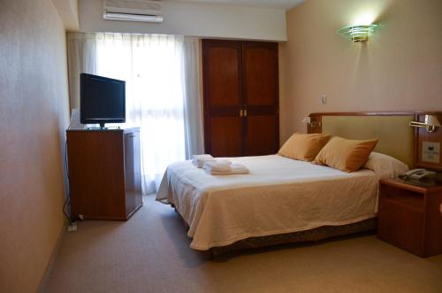 1 double bed