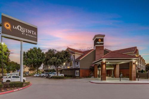 La Quinta by Wyndham Dallas DFW Airport North in Irving, USA
