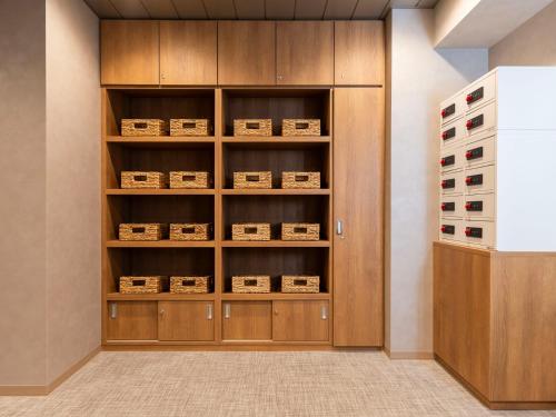 SUPER HOTEL Ikebukuro West Natural Hot Spring – Tokyo, JP
