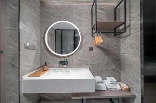 Hidden Foam Hotel Chenzhou Dongjiang Lake Branch Hidden Foam Hotel Chenzhou Dongjiang Lake Branch