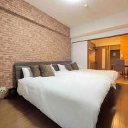 La seine Shinsaibashi 203 ラセーヌ心斎橋 203