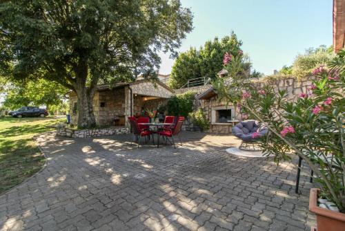 Roža in Sveti Bartol (Haus für 2-3 Personen), Labin (photo 3)