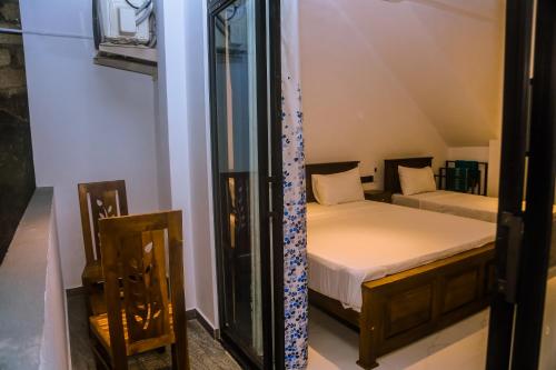 Deluxe Triple Room image 10