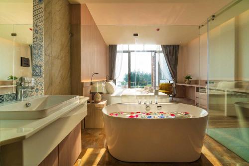 Koh Talu On Shore Hotel & Resort Koh Talu On Shore Hotel & Resort