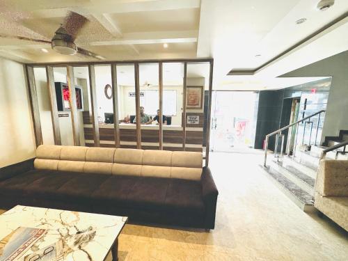 Vestíbulo, Hotel Majestic Lucknow in Lucknow