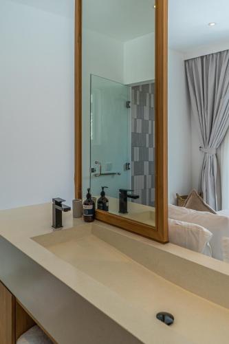 One-Bedroom Villa image 6