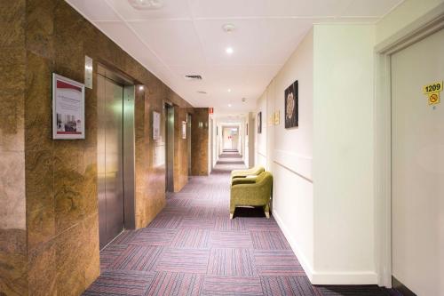 Metro Hotel Marlow Sydney Central - image 9
