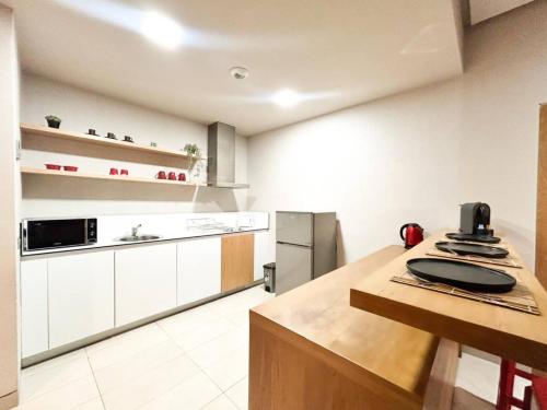Beach Front Apartement With Pool, Касабланка (фото 10)