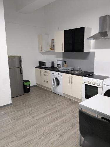 Gewerbewohnung für Monteure und Geschäftsreisende (Gewerbewohnung fur Monteure und Geschaftsreisende) in 伊策霍埃