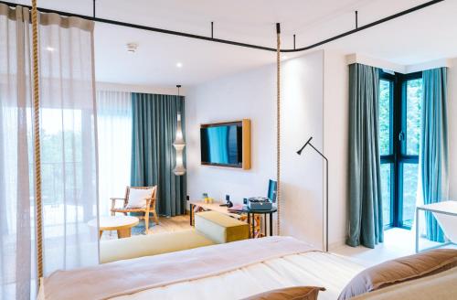 room detail thumbnail 0