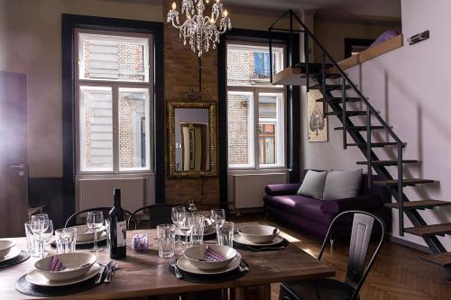 New - WalnutTree Double 12 Person Apartment central in Budapest - Hungary, Budapest