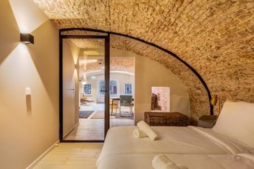 Luxurious renovated apartment in Utrecht City center with view on the old canal, Utrecht (photo 7)