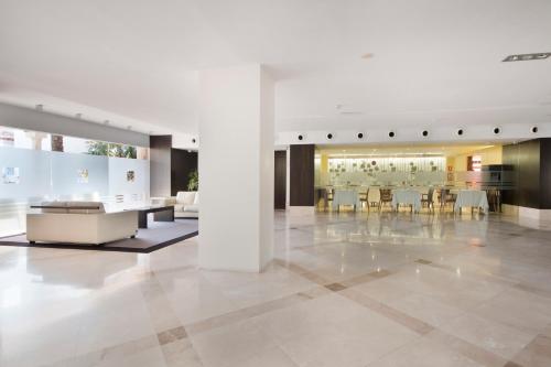 ホテル グラナダ パレス