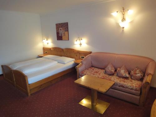Hotel zum Wolf - image 6