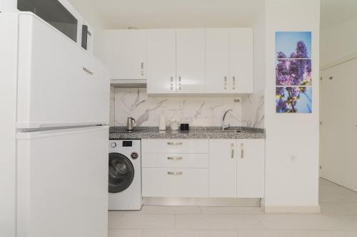 keuken, Buhardilla con terraza acogedora in San Fernando de Henares