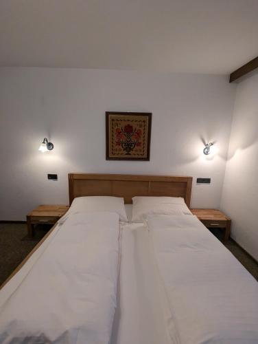 1 double bed