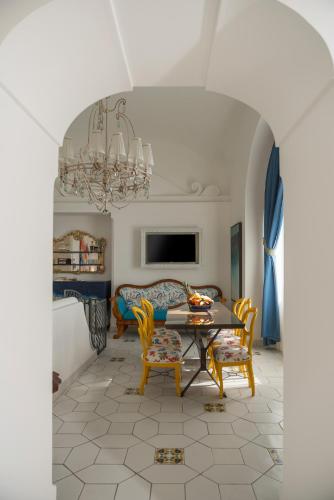 Four-Bedroom Villa - Annex image 4