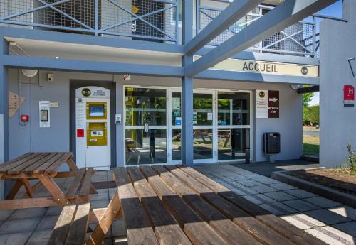 B&B Hôtel CHATEAUROUX Aéroport - image 5