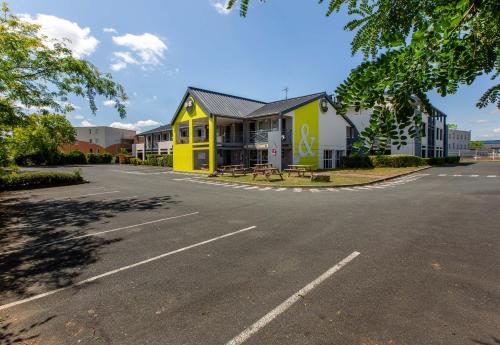 B&B Hôtel CHATEAUROUX Aéroport - image 2