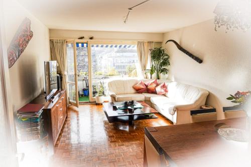 Lutyma, Basel (photo 7)